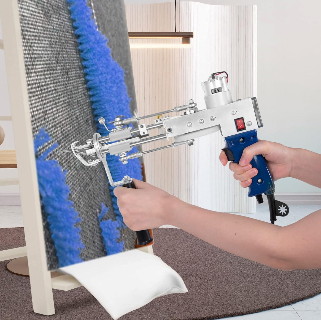 Tufting gun